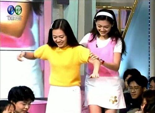 郑恺被妈妈爆料了吗视频,揭秘明星家庭温馨瞬间 第3张 郑恺被妈妈爆料了吗视频,揭秘明星家庭温馨瞬间 第3张